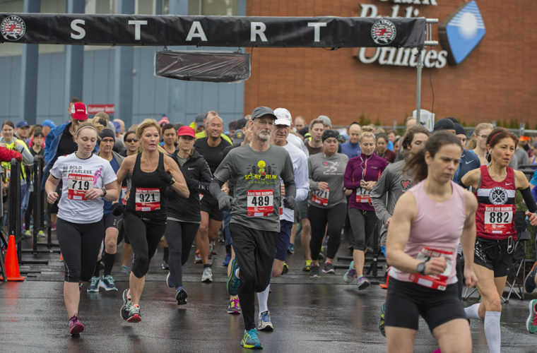 Race for Warmth - run starting line